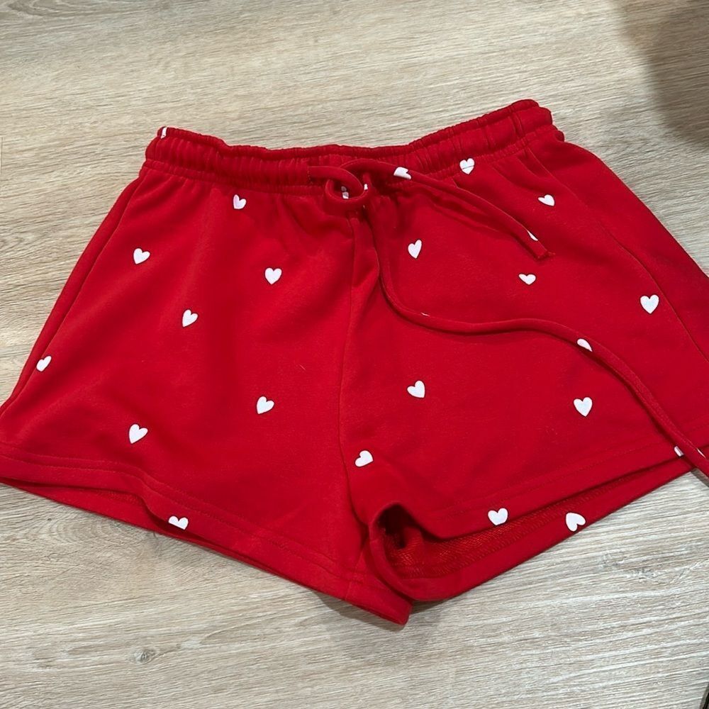 NEW size small pink lily sweat shorts - red with pink hearts​